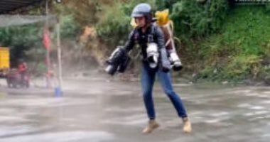 مبتكر صينى يصمم بدلة نفاثة يمكنها الطيران على ارتفاع 200 متر