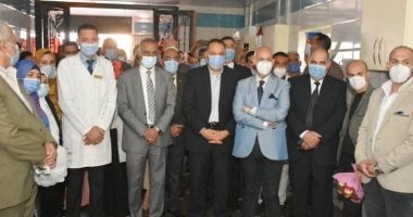 محافظ الشرقية يفتتح أعمال تطوير وأقسام القنايات والطوارئ بالزقازيق العام