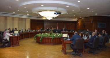 ترقية 19 عضوا بهيئة التدريس وتعيين 9 مدرسين بجامعة طنطا 