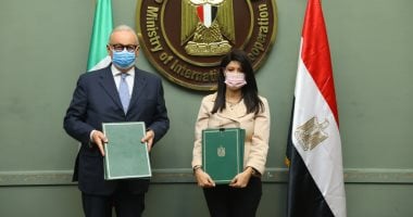 وزيرة التعاون الدولى توقع اتفاقيتين مع إيطاليا لتنفيذ مشروع الروبيكى للجلود