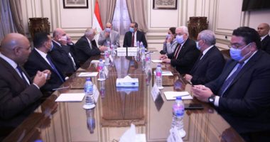 بروتوكول تعاون بين "الاتصالات" وقضايا الدولة لميكنة منظومة العمل القضائى.. صور
