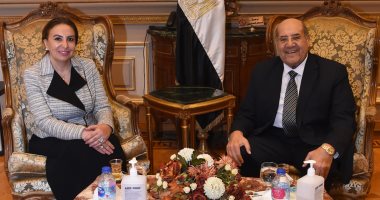 نائب وزير الاتصالات تهنئ عبد الوهاب عبد الرازق على تقلده رئاسة مجلس الشيوخ