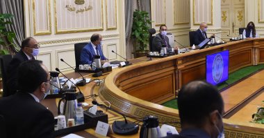 رئيس الوزراء يستعرض الاشتراطات البنائية الجديدة فى القاهرة والجيزة والإسكندرية