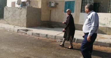 رئيس مدينة سفاجا تتفقد الرصف والتجميل بتقسيم منخفض التكاليف ..صور