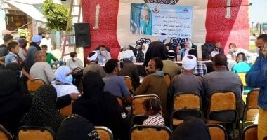 ندوة توعوية وقافلة طبية لأهالى منطقة السماكين بالمنشاة فى سوهاج