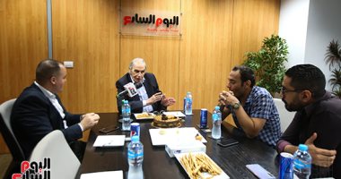 ذكريات عزت العلايلى بين الفن والحياة في ندوة اليوم السابع