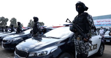 رجال الشرطة ينتشرون فى الشوارع لتأمين المرحلة الثانية من الانتخابات البرلمانية.. الدفع بقوات التدخل والانتشار السريع للتعامل مع المواقف الطارئة.. "الداخلية" تؤكد توفير مناخ آمن أثناء العملية الانتخابية