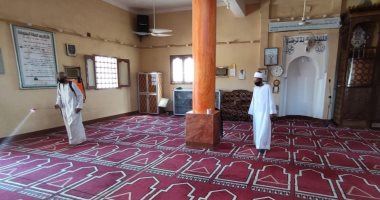 صور.. أوقاف الأقصر تستكمل حملات التعقيم والتطهير للمساجد لمكافحة العدوى بكورونا