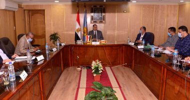 محافظ أسيوط يشدد على تكثيف العمل بمنظومة تقنين أراضى أملاك الدولة