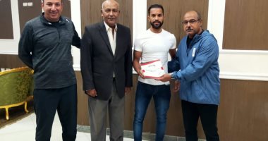 طلائع الجيش يتعاقد مع حسن مجدى لاعب الحرس فى صفقة انتقال حر
