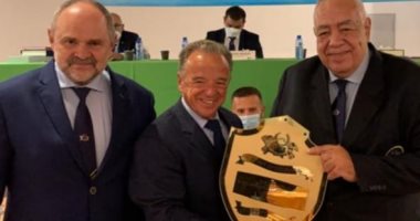 الاتحاد الدولى لكمال الأجسام يختار عادل فهيم أفضل إدارى بالعالم