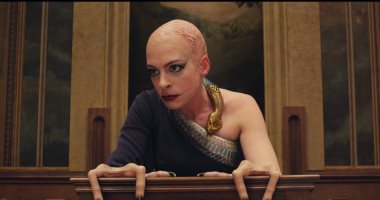 آن هاثاواى تعتذر عن تصوير مشاهد الإعاقة فى فيلم The Witches