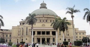 رئيس اللجنة المشرفة على انتخابات الاتحادات الطلابية بالجامعات يكشف انتهاء الاستعدادات للانتخابات.. طايع عبد اللطيف: الجدول الزمنى مطبق على الجامعات الخاصة.. والوافدون والمنتسبون يحق لهم التصويت دون الترشح