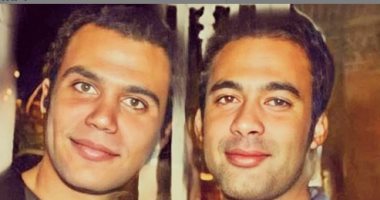 محمد إمام يحيى الذكرى السنوية الأولى على رحيل هيثم أحمد زكى.. صورة