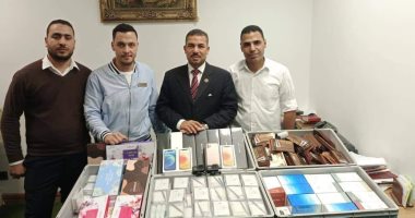 جمارك مطار برج العرب تحبط تهريب شيش وسجائر إلكترونية ومستحضرات تجميل