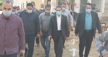 محافظ الغربية يتفقد 26 لجنة انتخابية فى 6 مدن وأحياء.. صور
