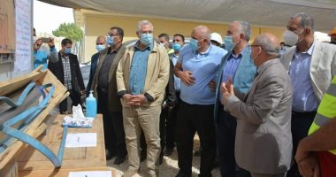 وزيرا الري والزراعة يتفقدان مشروع تحويل 85 بئرا جوفيا للطاقة الشمسية