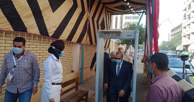 الشرطة النسائية تشارك فى تأمين لجان انتخابات مجلس النواب بالمنوفية 