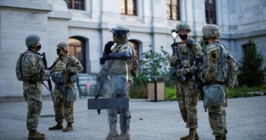 مخاوف "الهجوم من الداخل" تدفع FBI للتدقيق فى 25 ألف من أفراد الحرس الوطنى