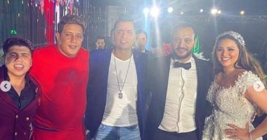 ثلاثى المهرجانات.. شاكوش و عمر كمال و بيكا يشعلون حفل زفاف هنادى مهنا