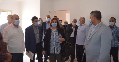 رئيس صندوق الإسكان الاجتماعى تتفقد مشروعات الإسكان بمدينة العاشر من رمضان