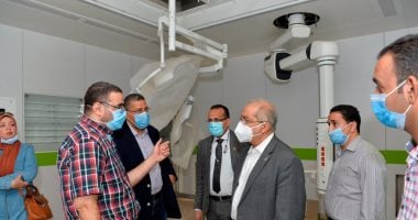رئيس جامعة أسيوط يوجه بعقد دورات تدريبية مفتوحة للمؤهلات المتوسطة وما فوقها.. فيديو وصور
