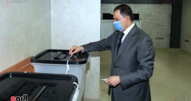 رسائل وزير الداخلية من اللجان الانتخابية.. اللواء محمود توفيق: مناخ آمن للناخبين أثناء الإدلاء بأصواتهم.. تهيئة الأجواء المناسبة لسير الانتخابات بشكل يليق بالدولة المصرية.. واستقرار أمنى بكافة المحافظات.. صور