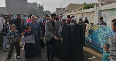 إقبال كثيف على لجان انتخابات النواب بمركزى ههيا والحسينية بالشرقية.. صور