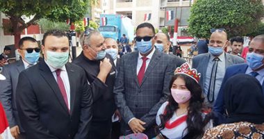 محافظ الدقهلية يتفقد لجان الانتخابات ويشدد على الإجراءات الوقائية.. صور