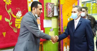 محافظ الغربية يتفقد لجان انتخابات مجلس النواب بزفتى والسنطة.. صور
