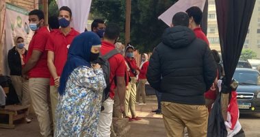 كبار السن يواصلون التوافد للتصويت فى انتخابات مجلس النواب بدائرة مدينة نصر
