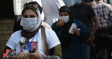 المشاركة والوعى=استقرار الدولة.. المواطنون ينتخبون ممثليهم بمجلس النواب فى المرحلة الثانية للانتخابات.. ضمانات تؤكد ذهاب الصوت الانتخابي لمن يختاره الناخب.. صلاح فوزى: التصويت يتم بإجراءات قانونية تحقق الشفافية