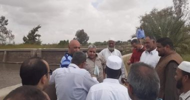 لجنة تتفقد أماكن الآبار الجوفية العميقة بسيوة لبدء تطوير منظومة الرى والصرف