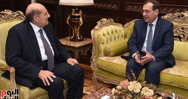 صور.. رئيس الشيوخ يستقبل وزير البترول ويشدد على أهمية التعاون بين المجلس والوزارة