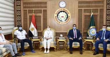 محافظ الدقهلية يستقبل وفد البعثة الدولية لمراقبة انتخابات مجلس النواب .. صور