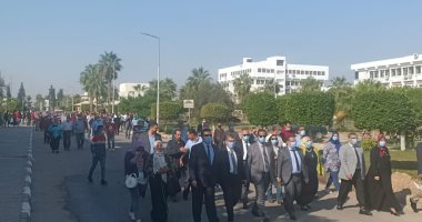 مهرجان طلابى بجامعة قناة السويس للمشاركة فى الانتخابات بالإسماعيلية
