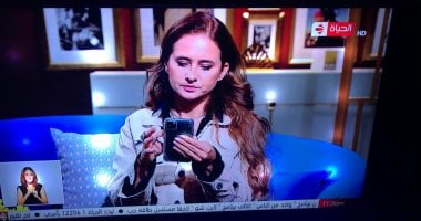 نيللى كريم تكشف عن أغرب عاداتها وتؤكد إدمانها "أكل الليمون"