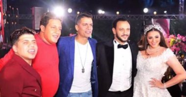 هنادي مهنا تتسبب في إحراج والدها أمام نقابة الموسيقيين.. الفنانة الشابة دعت مطربي المهرجانات لحفل زفافها دون إخباره.. وتدافع عن شاكوش وبيكا وعمر كمال مؤكدة: ناجحين وشاطرين والناس بتحبهم