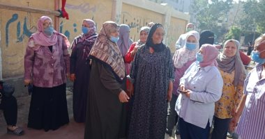 سيدات القليوبية يتصدرن المشهد الديمقراطي أمام لجان انتخابات مجلس النواب..صور