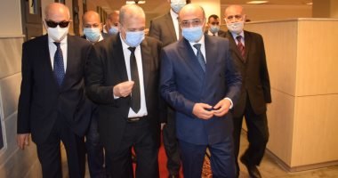 وزير العدل يفتتح مكتب الشهر العقاري بمقر النيابة الإدارية بأكتوبر.. صور