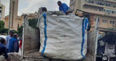 حملات مكثفة شرق الإسكندرية لضبط النباشين و الإعلانات المخالفة.. صور