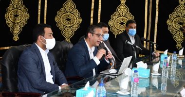محافظ الفيوم يشدد على تطبيق الإجراءات الاحترازية للوقاية من كورونا
