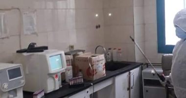 محافظة الجيزة تنفذ حملات تطهير وتعقيم بالصف والبدرشين لمجابهة كورونا.. صور 