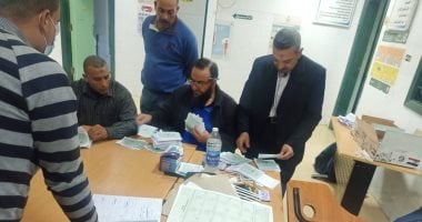 بيان إحصائى للجنة 100 فى بنى سويف يؤكد حصول العمدة على 417 صوتا و319 لأبو الناظر