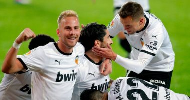 ريال مدريد ينهار برباعية أمام فالنسيا فى الدورى الإسبانى