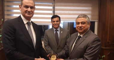وزارة الطيران المدنى تنظم ندوة بعنوان "حافظ على أمن واستقرار الوطن"