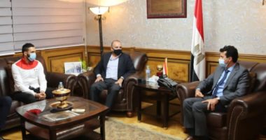 وزير الرياضة يحتوى أزمة أبو القاسم ويتعهد بتوفير مناخ مناسب للإعداد