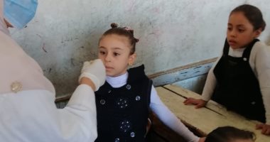 تجريع 453 ألف تلميذ فى الحملة القومية للقضاء على الطفيليات المعوية بالشرقية