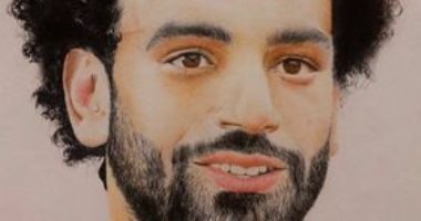 أسطورة الريدز.. "محمود" يصمم بورتريه للاعب منتخب مصر ونادى ليفربول الإنجليزى