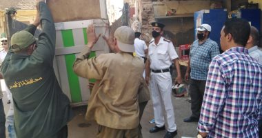  تحرير 130 محضر بالمواقف شملت 13 شيشة بالمخالفة للقانون بالأقصر .. صور